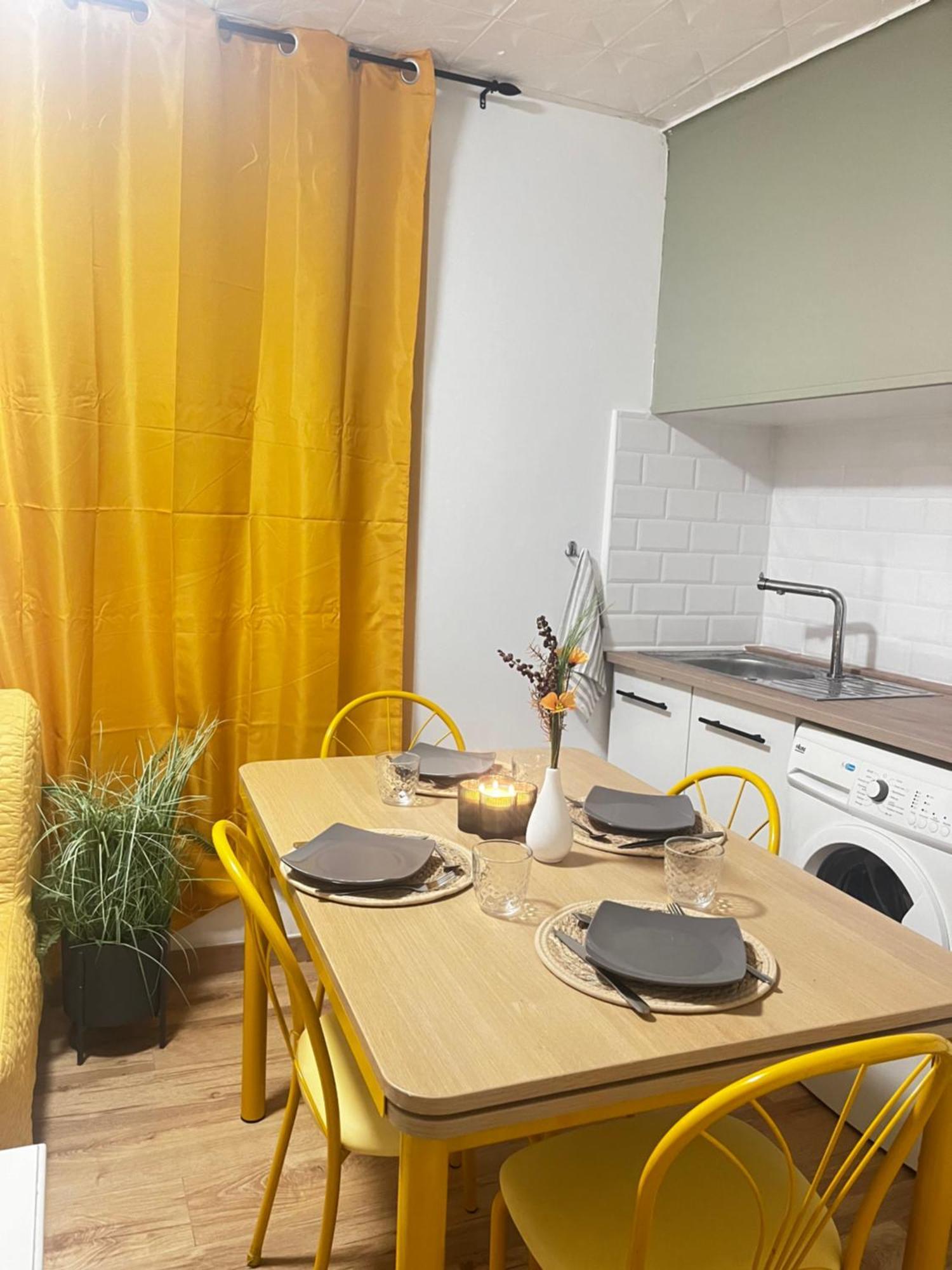 Cosy Appartement Moderne Et Central ! بزييه المظهر الخارجي الصورة